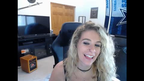 Marie online show from January 9, 6:36 pm