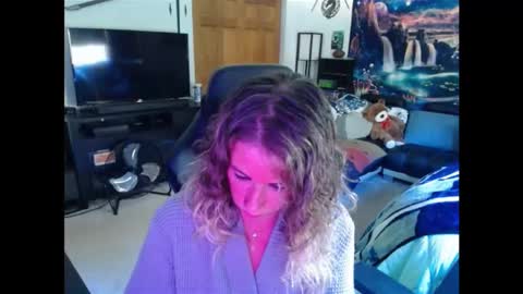 Marie online show from September 30, 3:33 pm