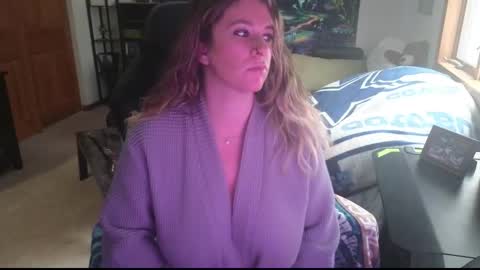 Marie online show from January 7, 3:39 pm