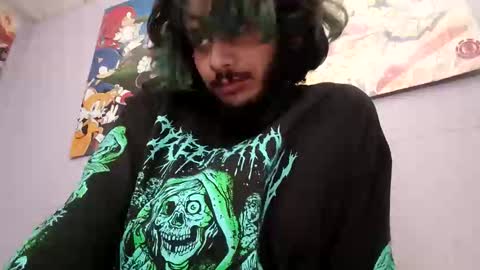 Snapshot of cfm94753 chatting on November 2, 2:33 am cfm94753 online show from November 2, 2:33 am