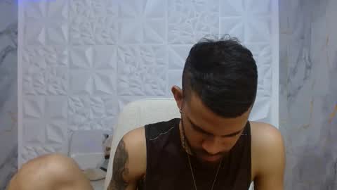 chacorta_ online show from April 18, 1:57 pm