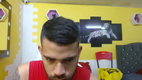 chacorta_ online show from April 22, 1:18 pm