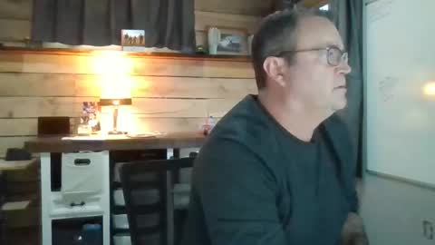 chadmichaell online show from March 3, 7:54 pm