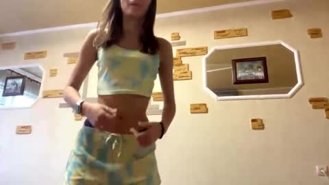 Luna online show from April 1, 1:41 pm