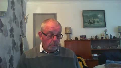 Champers online show from February 5, 3:52 pm