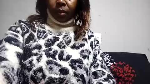chante665 online show from June 18, 8:20 am