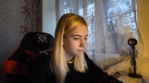 Nancy online show from November 11, 7:54 am