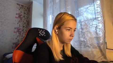 Nancy online show from November 17, 7:55 am