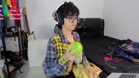Charlie online show from July 14, 12:25 am