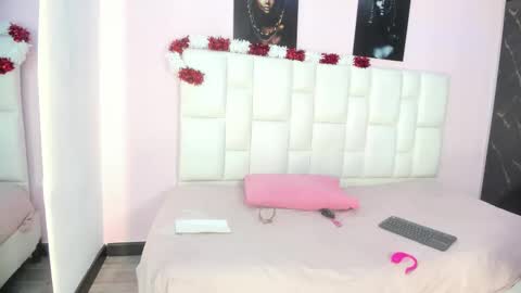 charlot_vega_ online show from December 23, 5:57 am