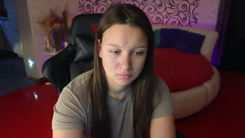 Charlotte online show from December 18, 10:57 pm