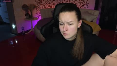 Charlotte online show from October 14, 3:04 pm