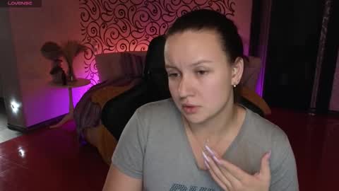 Charlotte online show from October 13, 1:57 pm