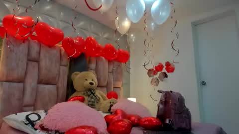 Charlotte Icee online show from February 18, 4:18 pm