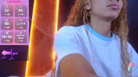 CHARLOTTE online show from September 18, 11:36 am