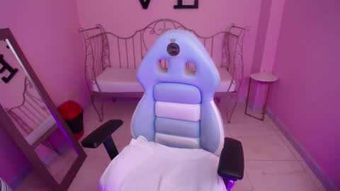 charlotte_monroe_ online show from September 22, 8:13 pm