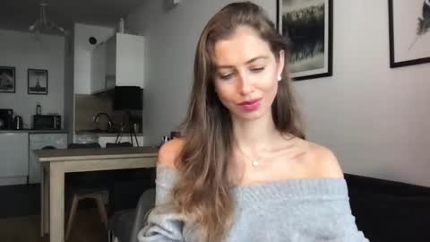 Charlotte Roche online show from September 11, 1:45 pm