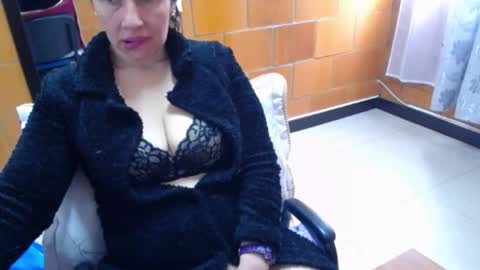 Charlotte online show from November 25, 3:11 pm