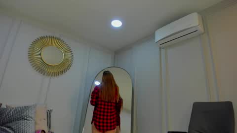 charlottebrownn_ online show from September 24, 2:40 am