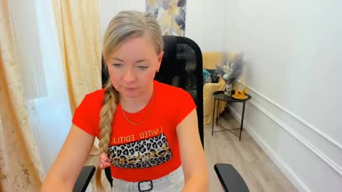 Charlotte online show from June 3, 12:52 pm