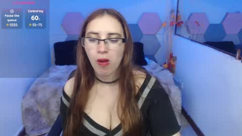 Charlotte Taylor online show from March 2, 4:07 am