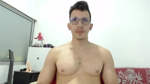   online show from May 13, 3:10 pm