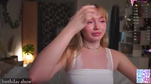 my fansly Charming daisy              My Wishlist  for new toys     online show from November 17, 1:13 pm