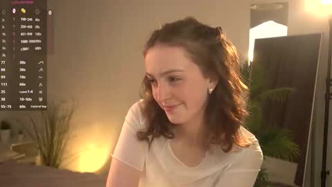 Snapshot of charming_flower chatting on September 24, 9:54 pm MarselinMarsi inst ptj mars online show from September 24, 9:54 pm
