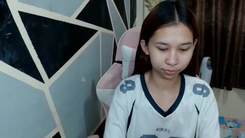 Charm online show from December 16, 10:21 am