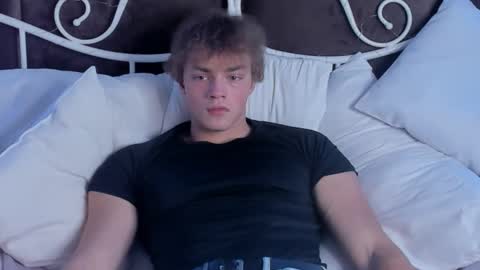 Snapshot of chase_muscular chatting on September 28, 10:46 am Chase online show from September 28, 10:46 am