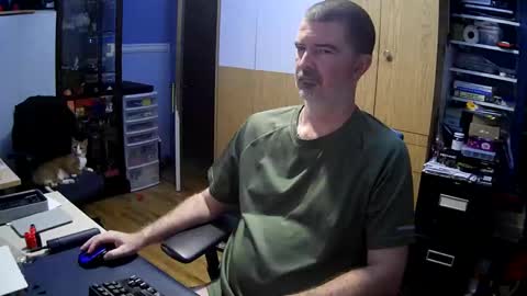 wanaBeYourToy online show from November 10, 11:46 am