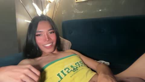 PAPI BEBE online show from May 21, 3:07 pm