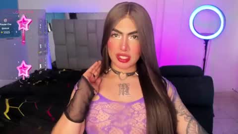 Sophie  online show from July 19, 9:06 pm