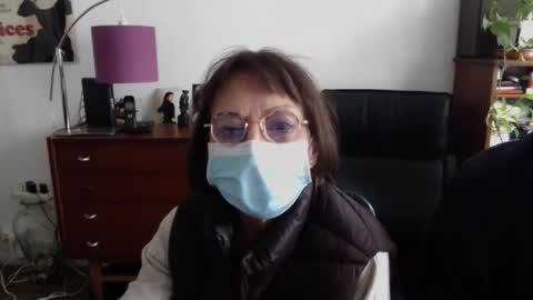 chaudetoujours online show from April 5, 2:03 pm