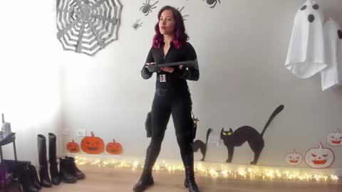 Regina Phalange online show from October 30, 8:42 pm