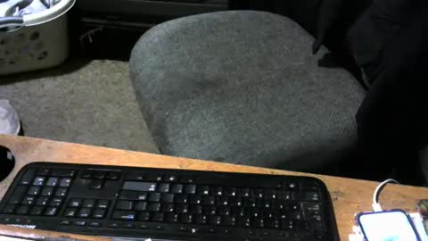 Snapshot of chefy999 chatting on October 6, 10:44 am chefy online show from October 6, 10:44 am