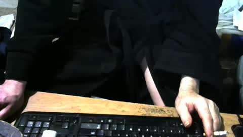 Snapshot of chefy999 chatting on March 10, 8:50 am chefy online show from March 10, 8:50 am