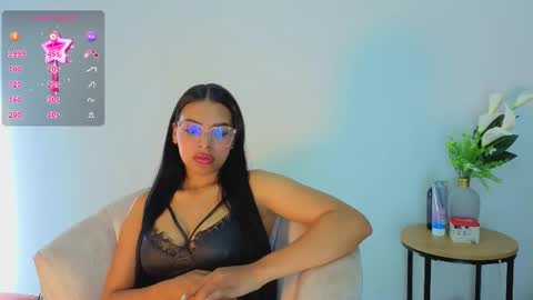   online show from March 25, 4:30 am