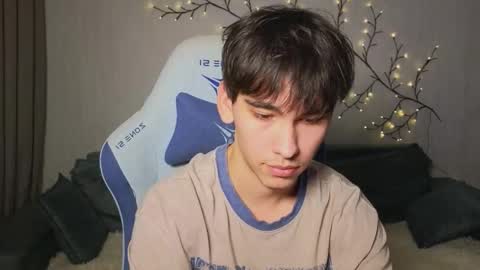 LUCASRYANPVT IS OPEN online show from February 11, 4:22 pm