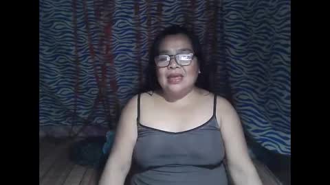 chenita_kits online show from March 2, 4:03 pm