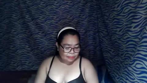 chenita_kits online show from December 1, 11:41 am