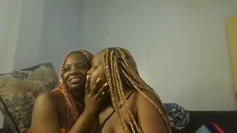 Fafa online show from March 2, 2:02 pm