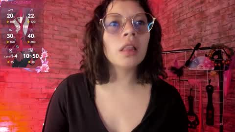     online show from September 24, 2:13 pm