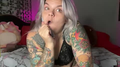 CherryBombBomb online show from July 24, 6:32 am