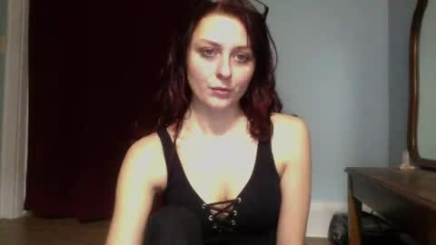 Snapshot of cherryblushxo chatting on January 3, 12:43 am cherryblushxo online show from January 3, 12:43 am
