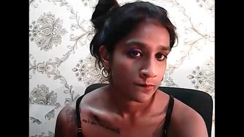 leah online show from February 17, 12:38 pm