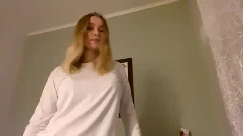 Lei online show from January 14, 1:24 am