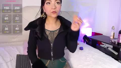 Cherry  online show from May 23, 4:19 am