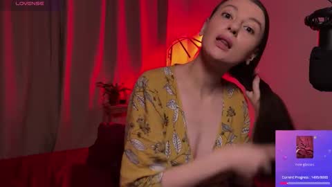 CherryLipsBaby online show from November 17, 9:28 pm