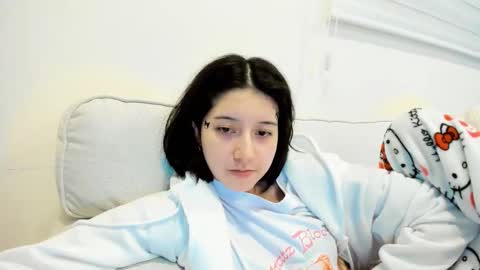 cherrycute666 online show from December 15, 3:02 am